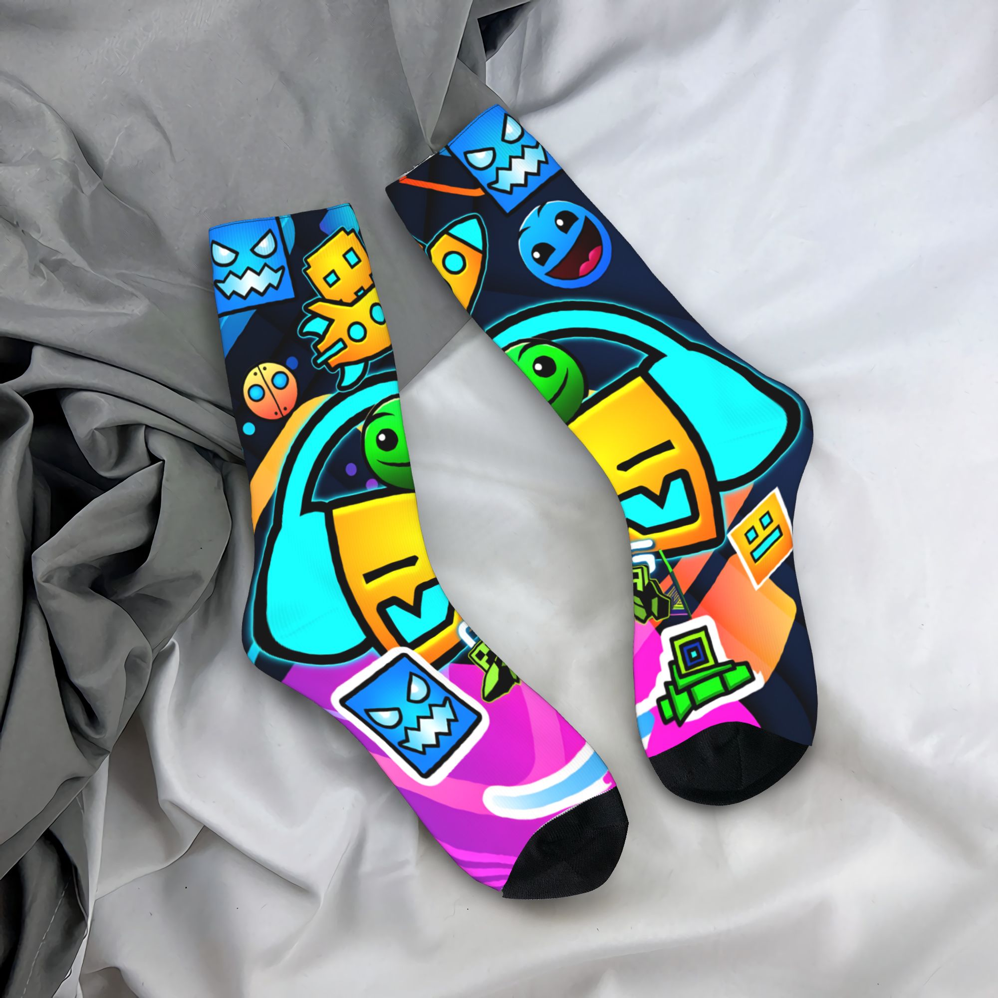 Gaming Accessories Men - Kaus Kaki Geometri Gaming Dashed, Stoking